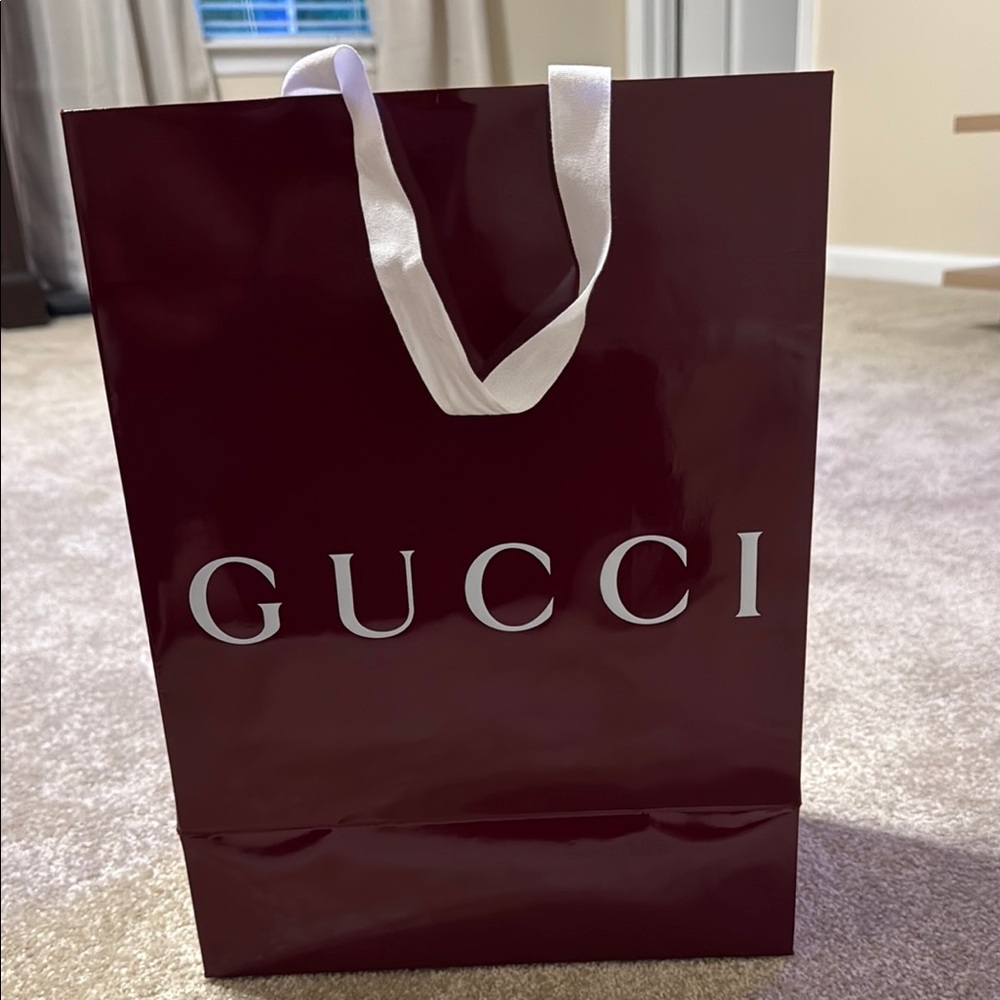 Gucci Burgundy and White Shopping Bag